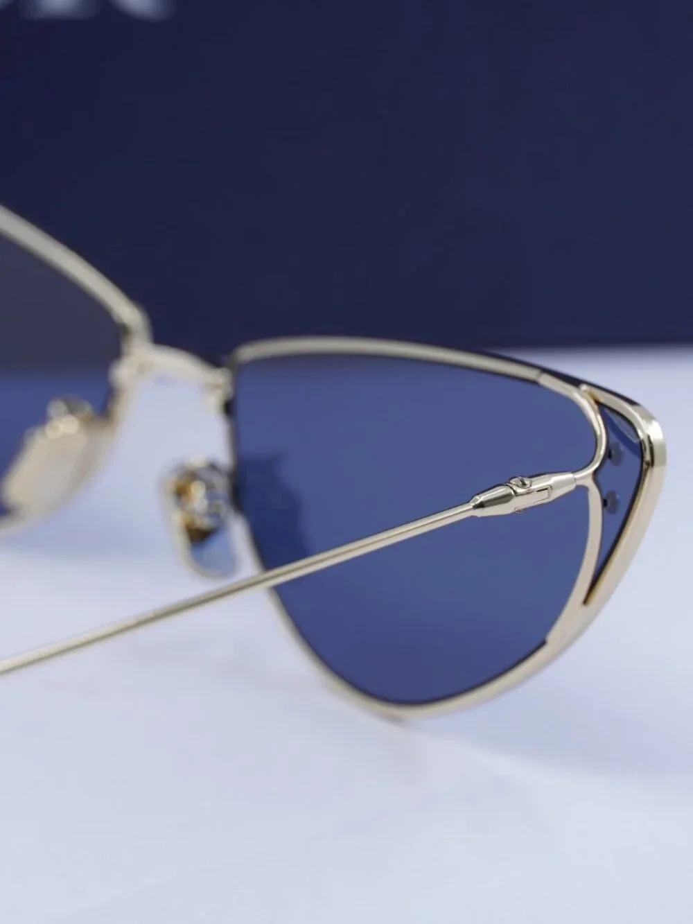 Dior MISSDIOR B1U B0B0 Cat Eye Sunglasses – Gold / Blue